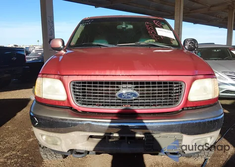 2001 Ford Expedition Eddie Bauer from USA, damaged, VIN 1FMFU18LX1LA62147